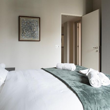 Youhosty - Chinatown Bright And Luxury Apartment Milão Exterior foto